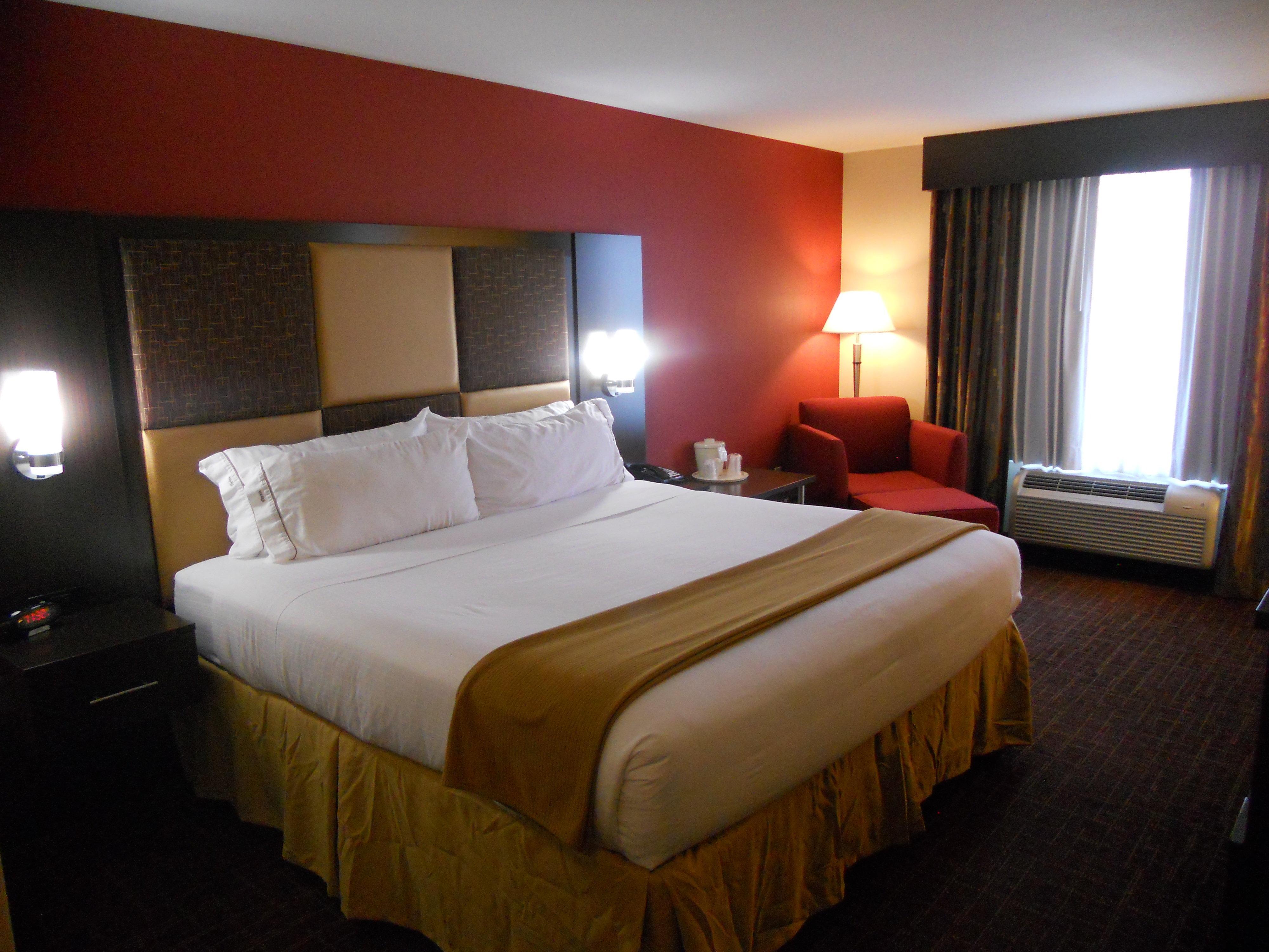 Holiday Inn Express Greensburg By Ihg Kültér fotó
